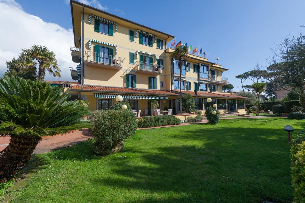 Hotel Gemma Del Mare Marina di Pietrasanta Exterior photo
